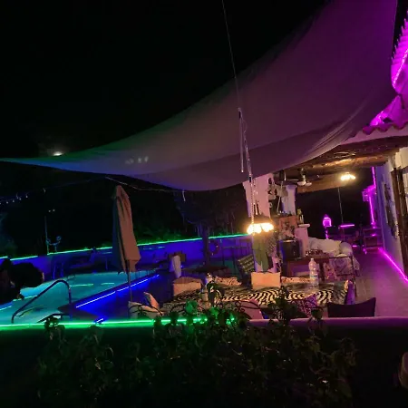 Little Cozy House With Big Pool 10x5 And Wifi In Ibiza Holiday home