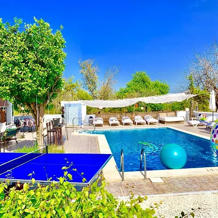 Little Cozy House With Big Pool 10x5 And Wifi In Ibiza